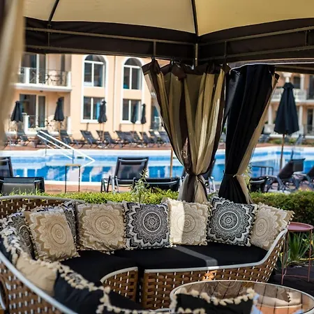 Aparthotel Touristic Complex Hacienda 4*